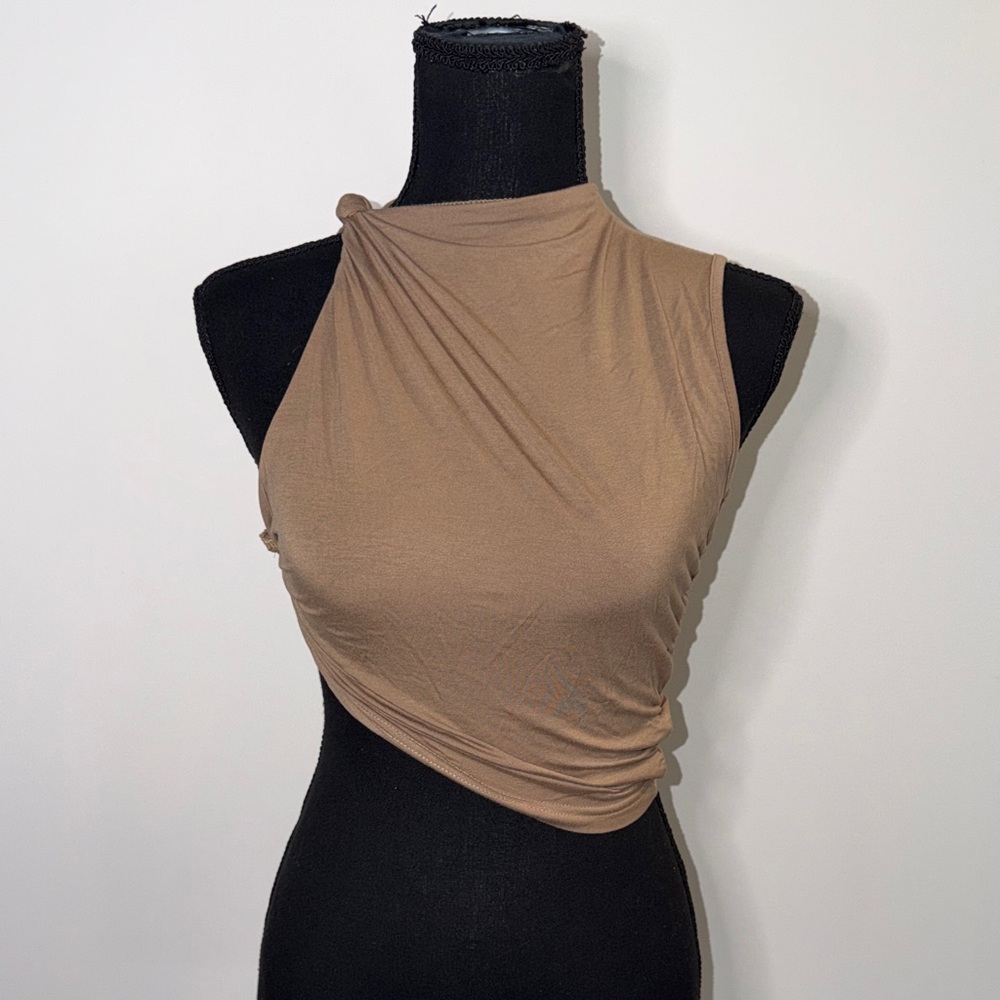 Sleeveless Twist-Neck Crop Top in Brown